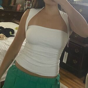 Aritzia Contour Flourish Top